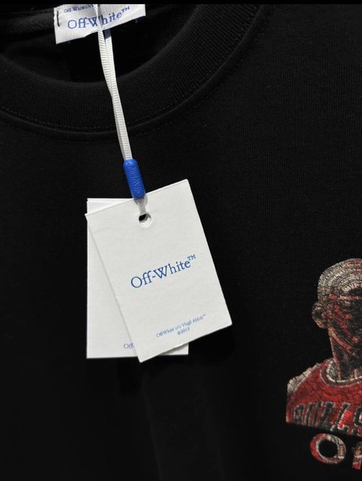 Tricou Off White Negru