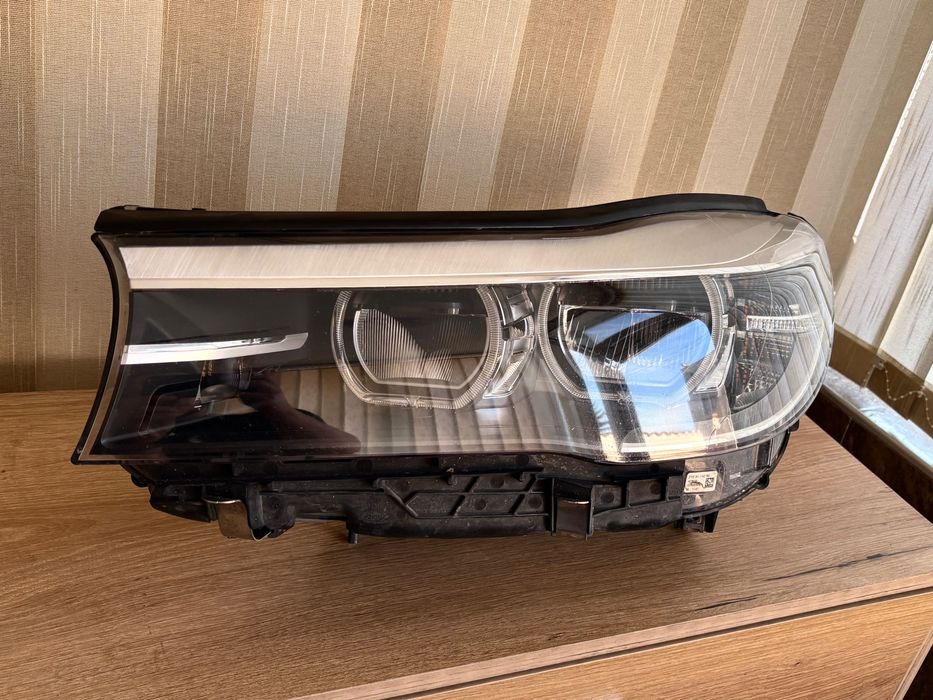 Фарове и стопове за g11 7-серия