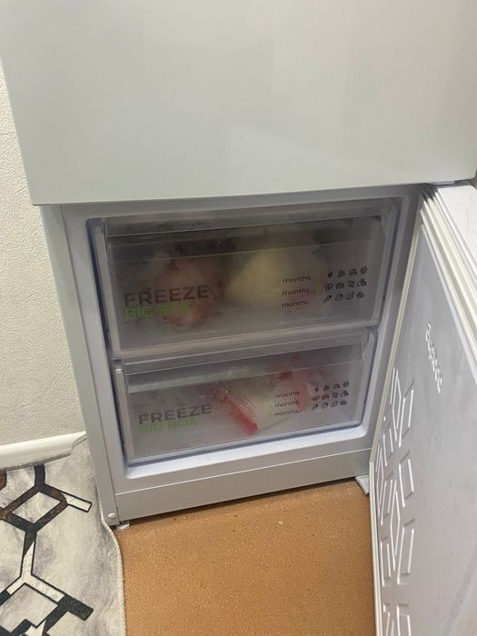 Холодильник хороший