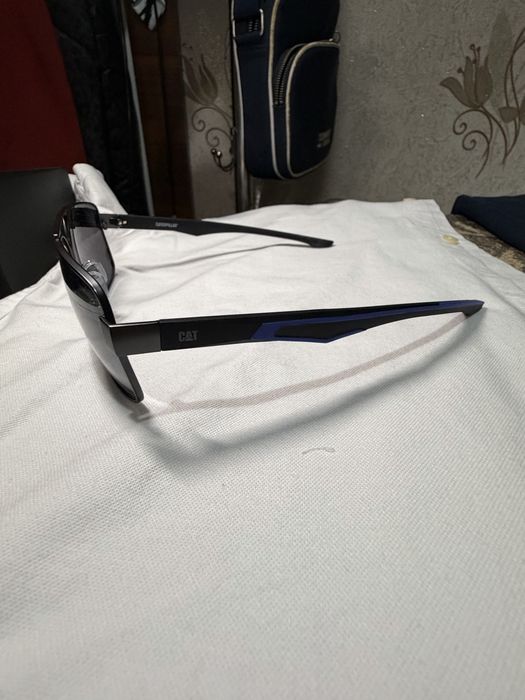 Очки солнцезащитные/ оригинал из Америки