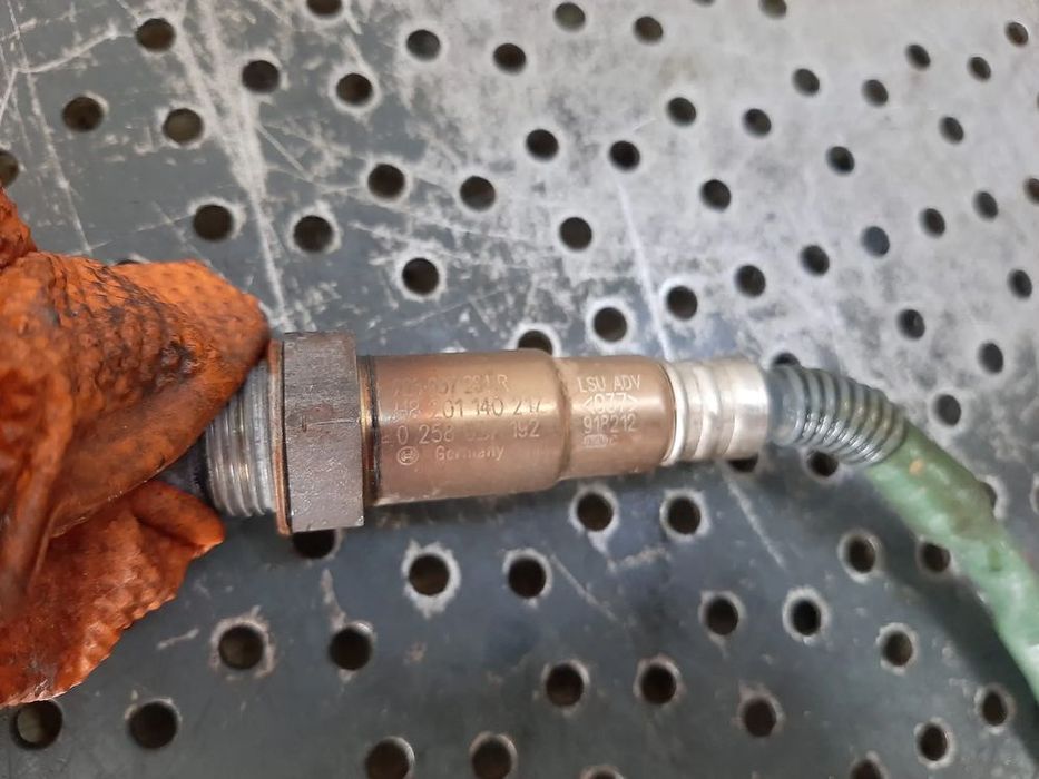 sonda lambda 1.6b h4md7 dacia duster  226937264r  0258027192
