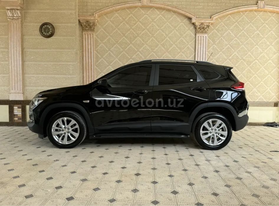 Машина идял оган одам барака топади