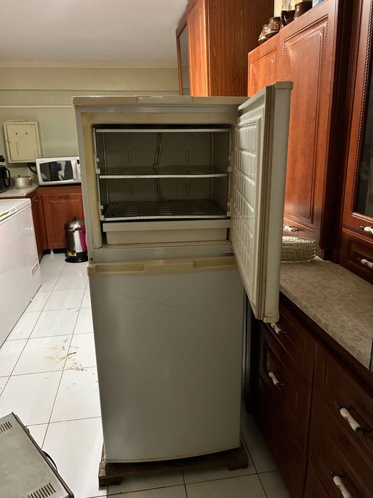 Холодильник өте жақсы жағдайда 50000