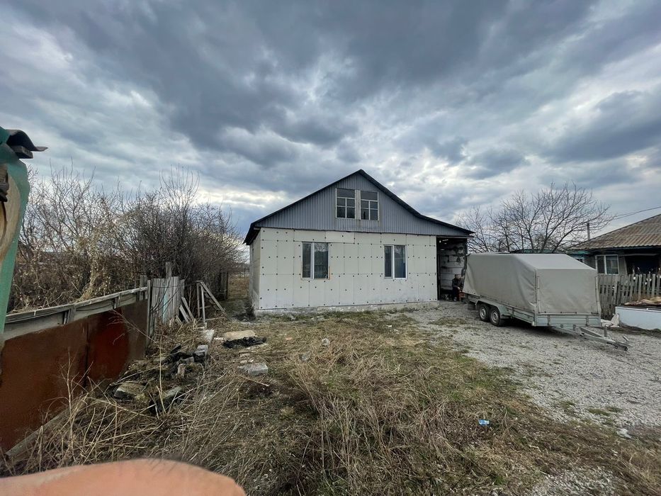 Продам дом свежей постройки