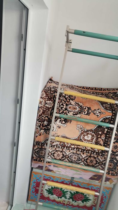 Турник настенный