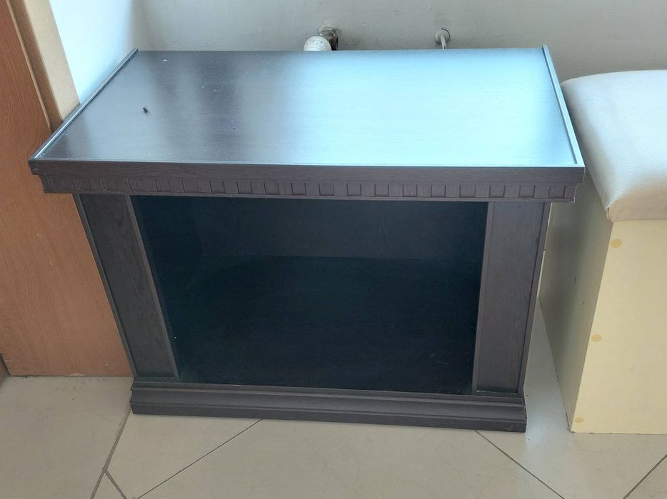 Мебели за жилище