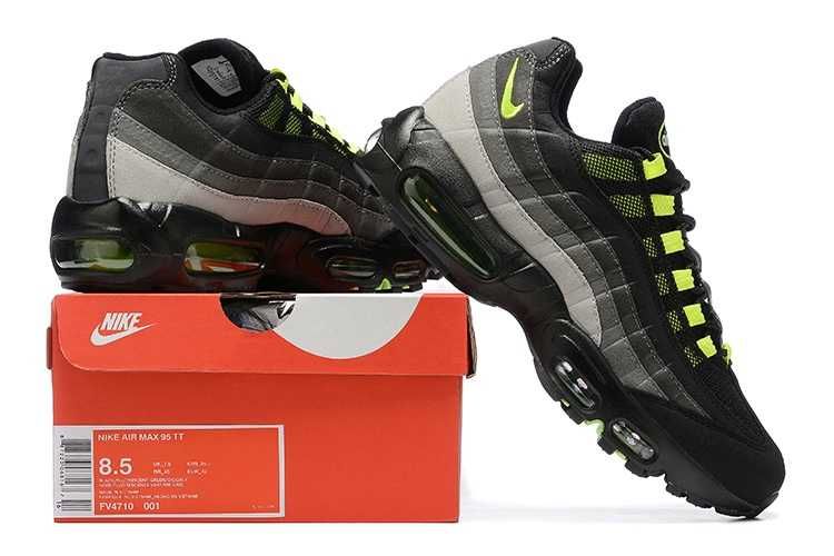 Оригинални мъжки маратонки Nike Air Max 95 TT налични 41,43 и 44