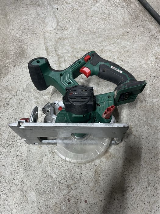 Ръчен цинкуляр Parkside