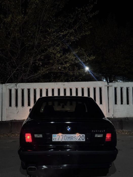 Продам Бмв е34 2л