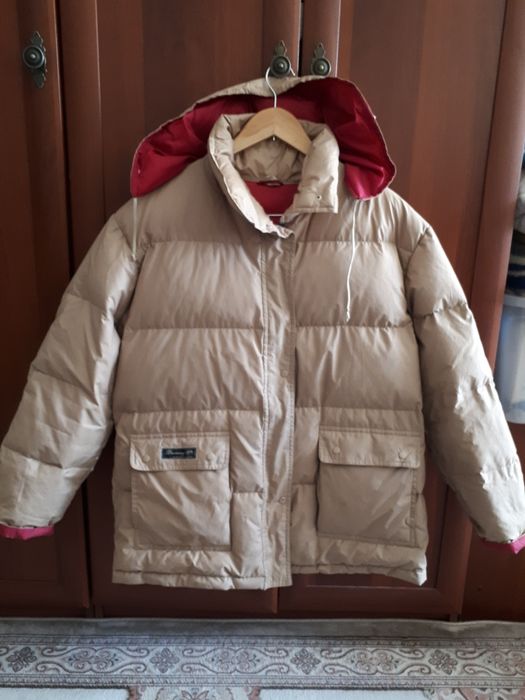 Продаю пуховик женский