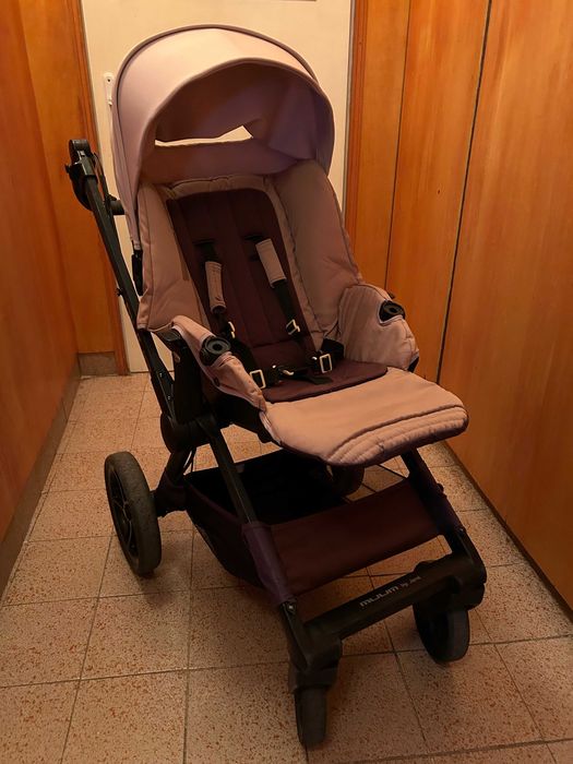 Детска количка със зимен, летен кош и кош за автомобил Jane Muum