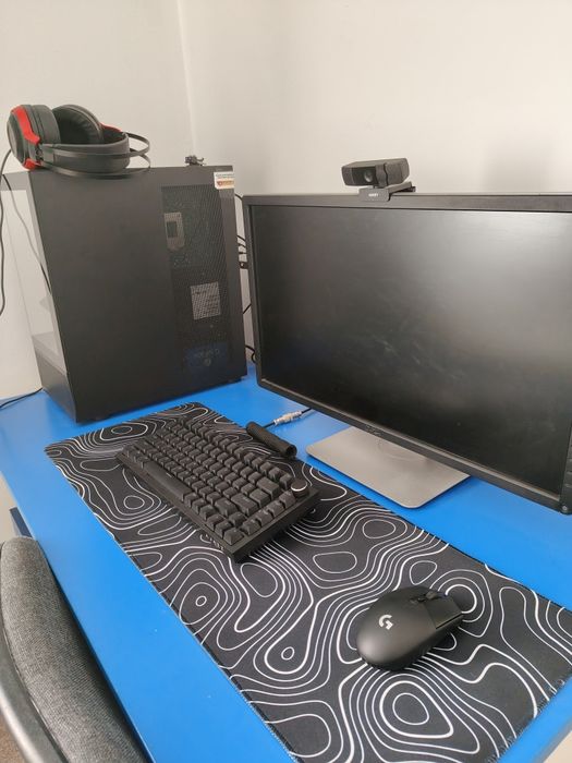 Vând Setup gaming