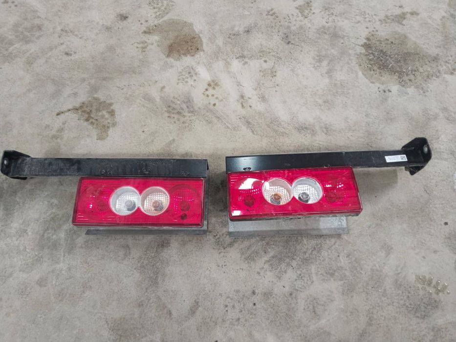 Фары грузовой машины