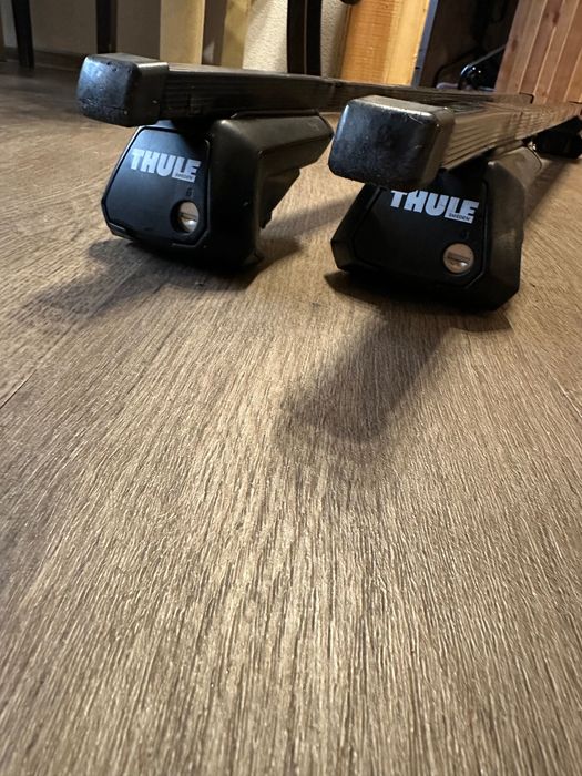 Багажник за автомобил Thule