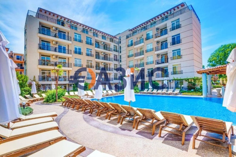 Продава се Двустаен апартамент в к.к. Слънчев бряг - 65 кв.м за 1430 €/кв.м - Снимка #12