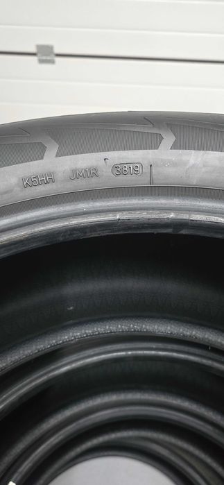 Set 4 anvelope iarna 255 55 r20 goodyear