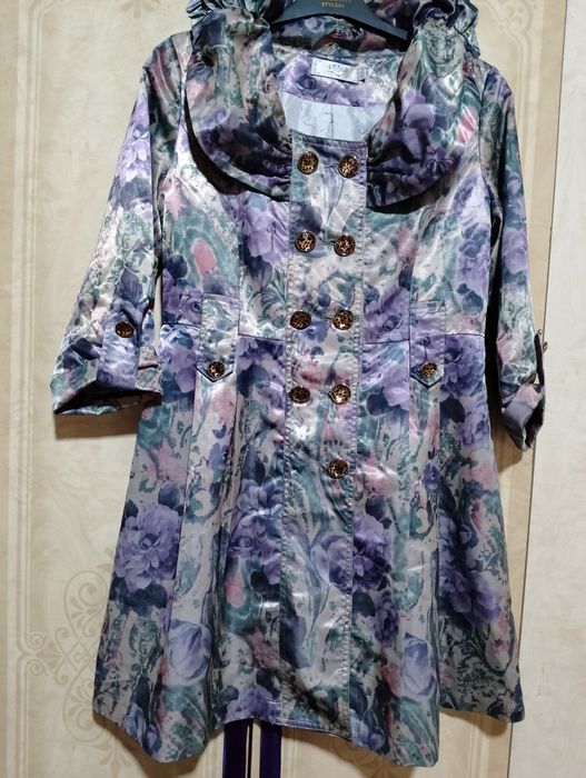 Плащ  три четверти. Плащевка.