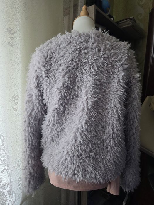 Blanita artificiala gri Gina Tricot