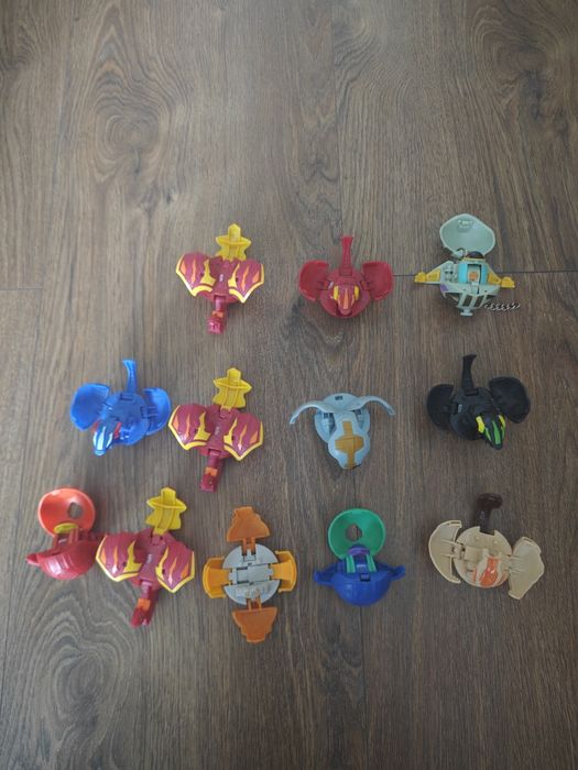 Бакуган    играчки