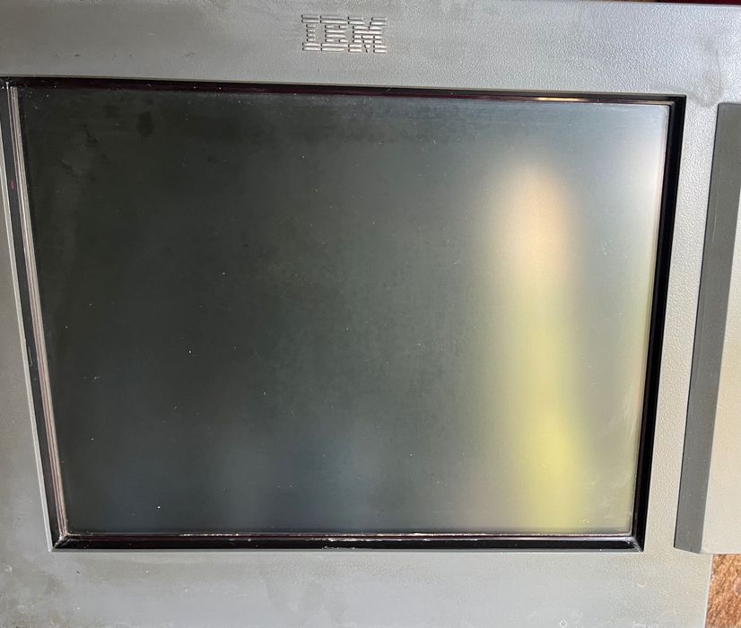 IBM Touchscreen терминал(компютър) втора употреба