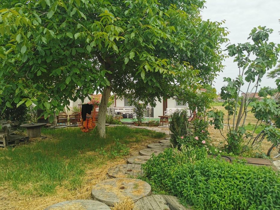 Casa de vacanta cu un teren generos