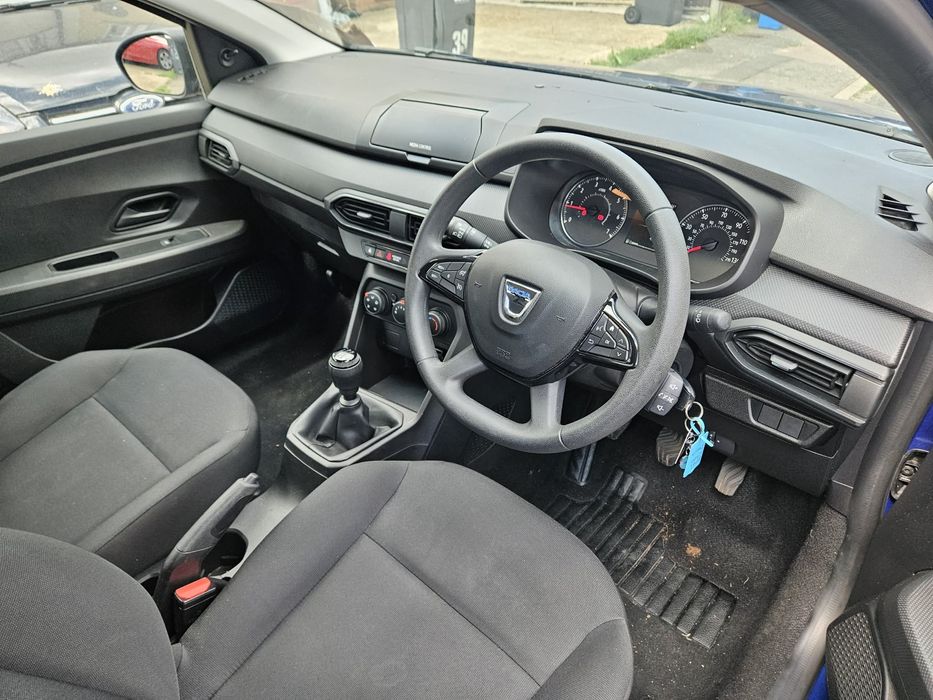 dacia sandero 2022 1.0 sce