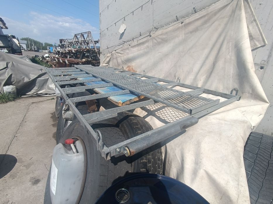 Bara spate metalica robusta Mercedes Sprinter și VW Crafter