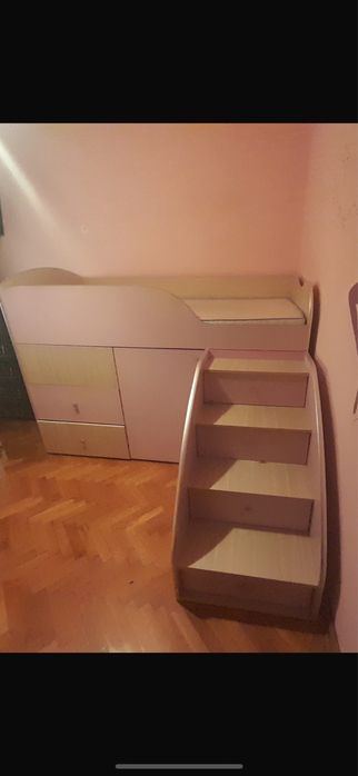 Vand URGENT pat fetite mobilier dormitor