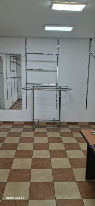 Închiriez spațiu comercial SAD