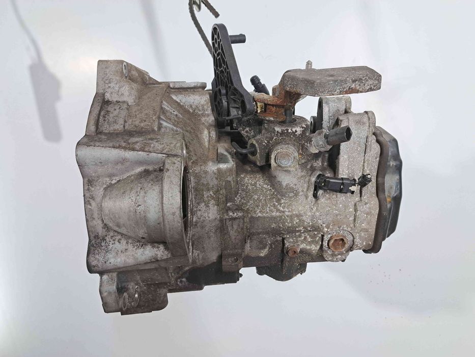 Cutie viteze manuala 5 trepte  Volkswagen Passat B6 (3C2) [Fabr 2005-2