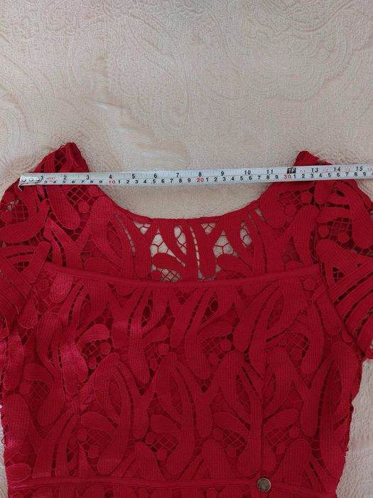 Официална рокля