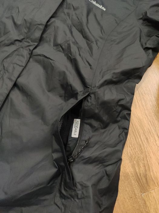 Geaca impermeabila de damă Columbia Omni-Tech mărimea L