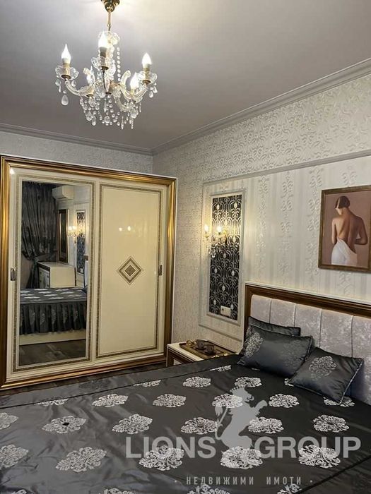 Дава се под наем Двустаен апартамент в Варна, Лятно кино Тракия - 100 кв.м за 714 € - Снимка #14