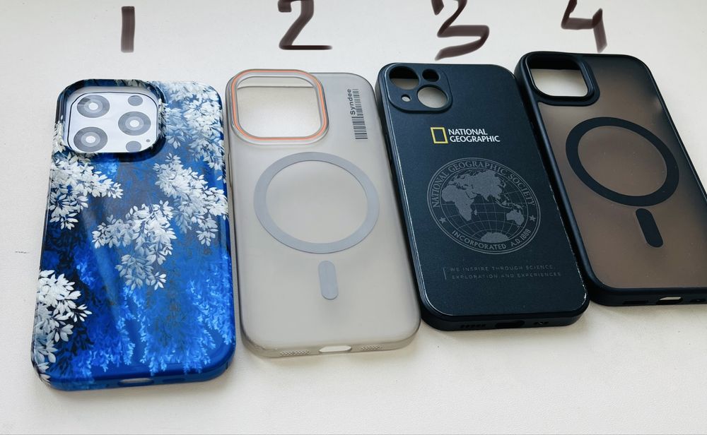 Чехол на Айфон 15 про , 13 .