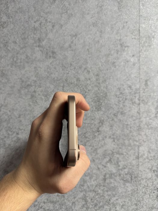 iPhone 16 Pro Max 256gb, 100% АКБ (е-сим)