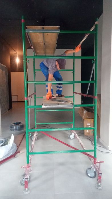 Леса на колесах на роликах Астана лиса строительный аренда вышка Тура