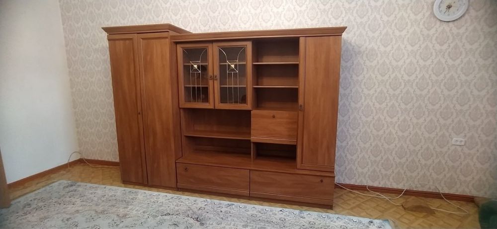 продаю шкаф стенка
