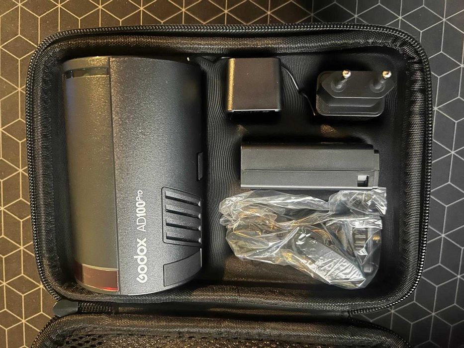 Flash Godox AD100 PRO