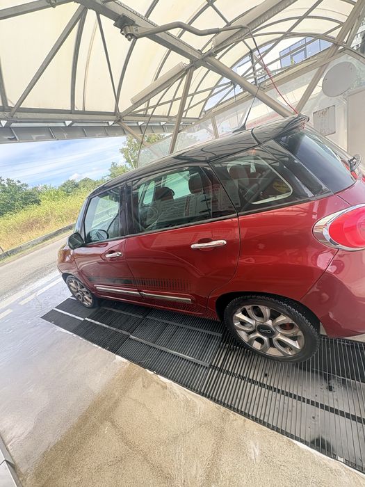 Fiat 500 L    — ABARTH