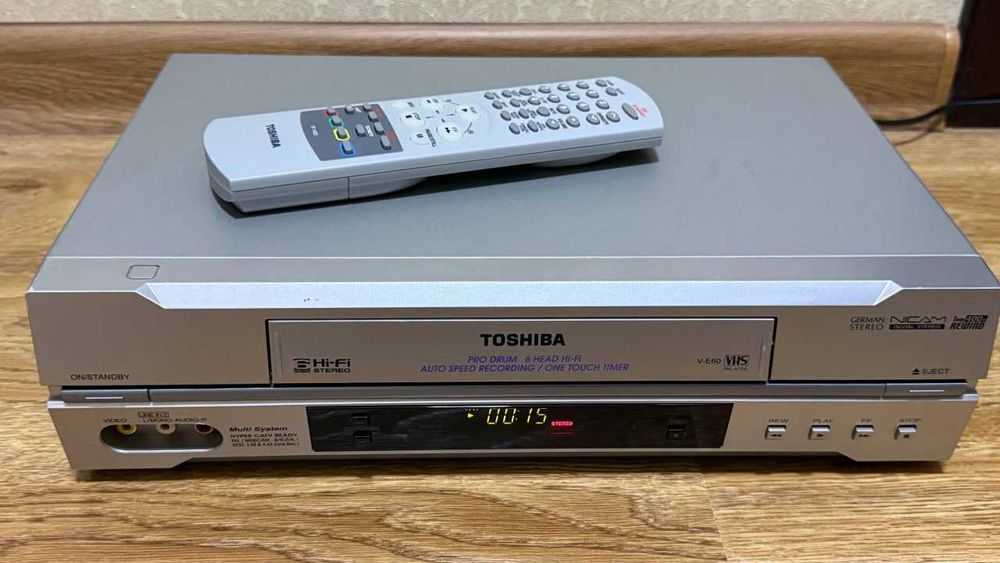 Видеомагнитофон Toshiba V-E60   6-Head Hi-Fi German Stereo! [Новый]