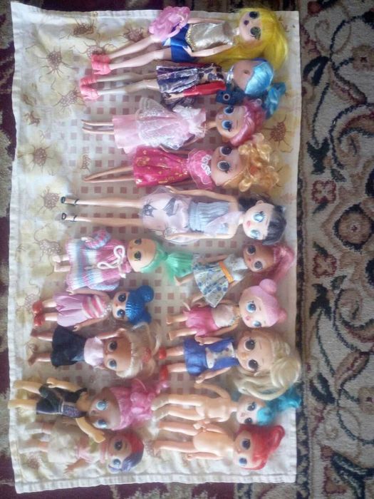 Продаю куклы и аксессуары для девочек