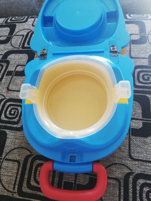 Продам дорожный горшок