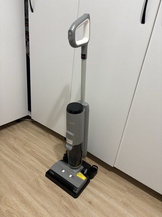 Aspirator vertical in garantie, cu spalare, fara fir, Tineco Ifloor 5
