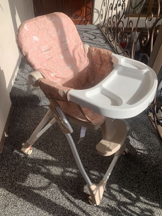 Стульчик для кормления