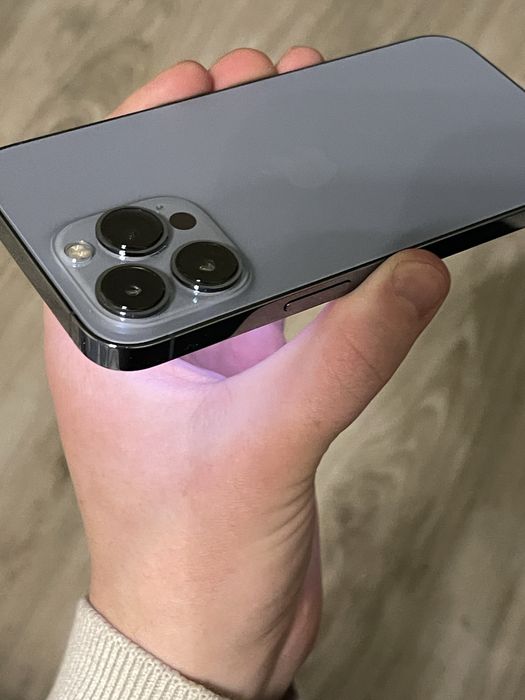 Продам IPhone 13 Pro 128GB