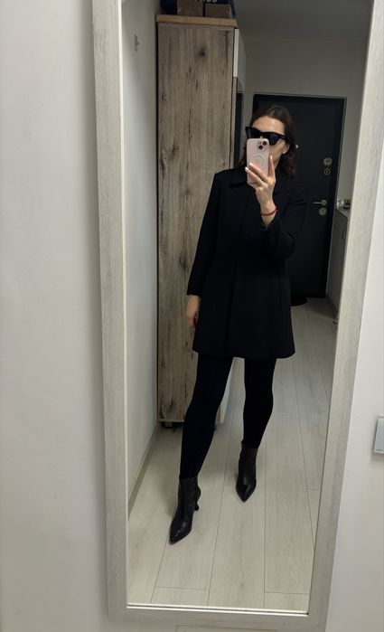 Palton Zara - negru - Maroc - lungime 81 cm - impecabil - M/38