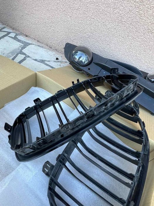 БМВ E60 520i Задна броня, прагове, бъбреци, халогени