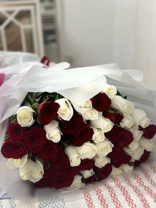 Цветы свежие 51шт