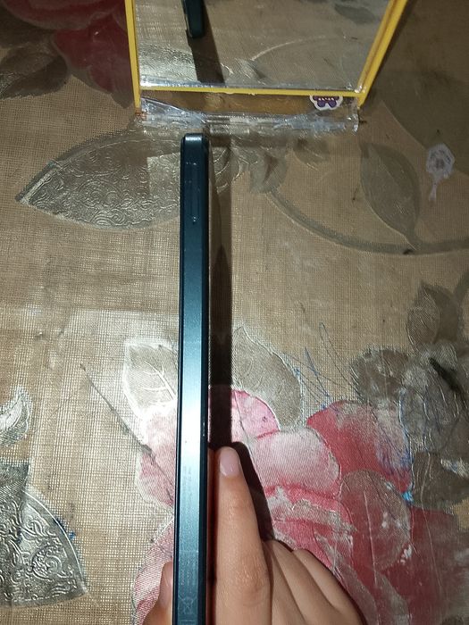 Продам телефон realmeС30
