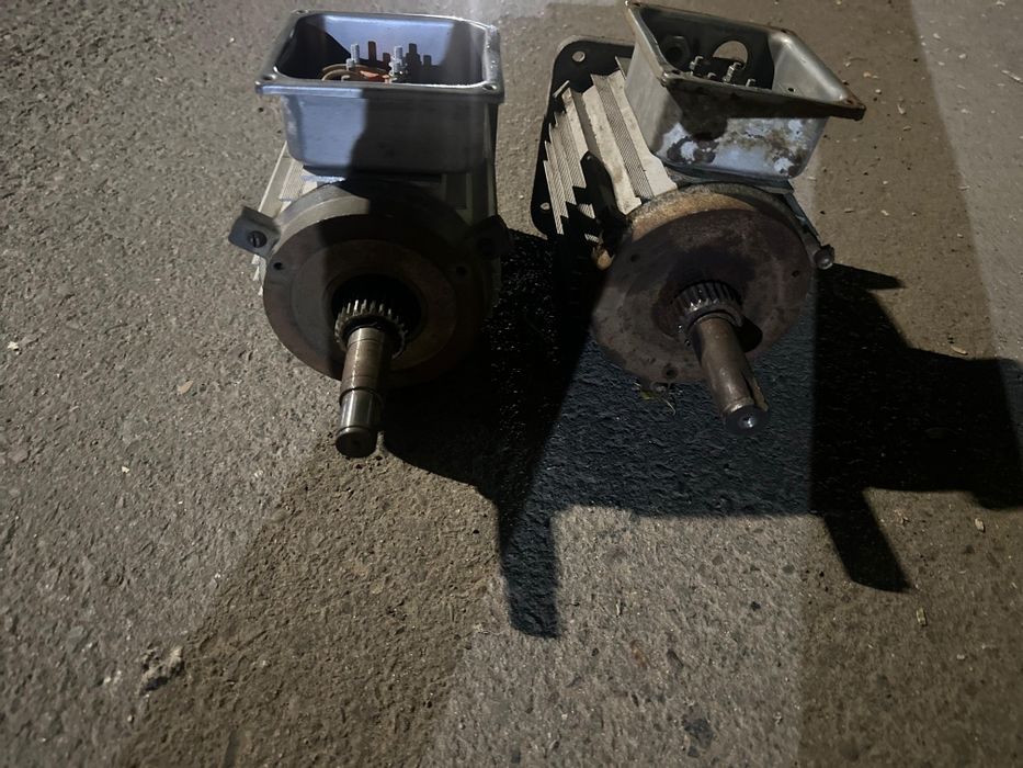 двигатель на строительную люльку